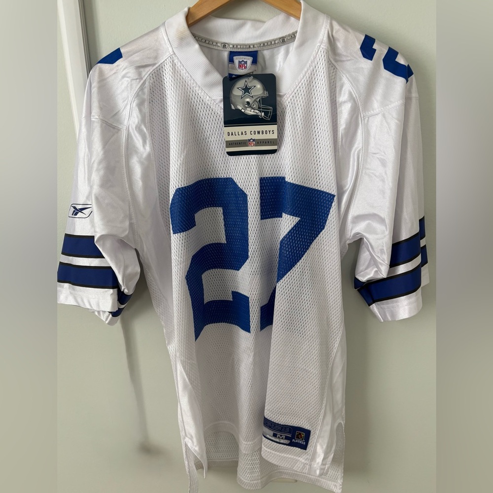 Eddie George Reebok, NFL, Dallas Cowboys screen printed away jersey, medium, NWT